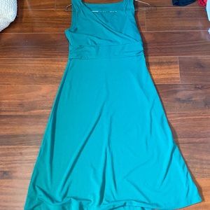 Green simple dress